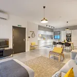 アパート Bright & Cozy 3-bedroom Acal1-1