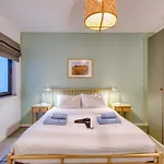 アパート Bright & Cozy 3-bedroom Acal1-1 *
