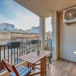 Bright & Cozy 3-bedroom Acal1-1 *