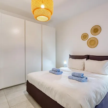 Bright & Cozy 3-bedroom Acal1-1 マルサシュロック