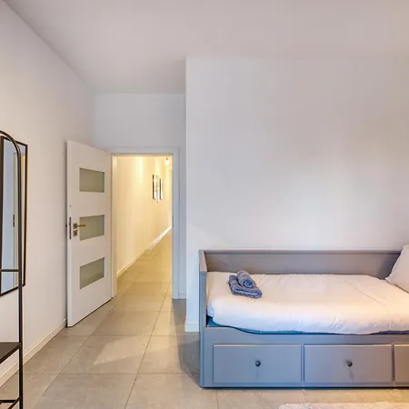 Bright & Cozy 3-bedroom Acal1-1 Appartamento Marsaxlokk