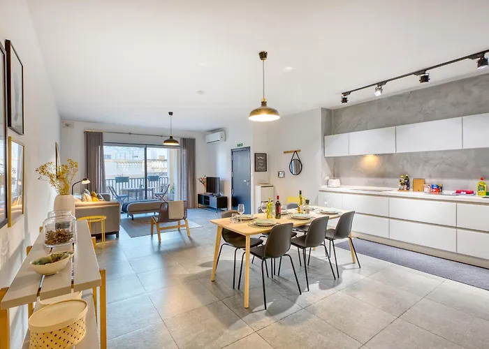 Bright & Cozy 3-bedroom Acal1-1 * Marsaxlokk